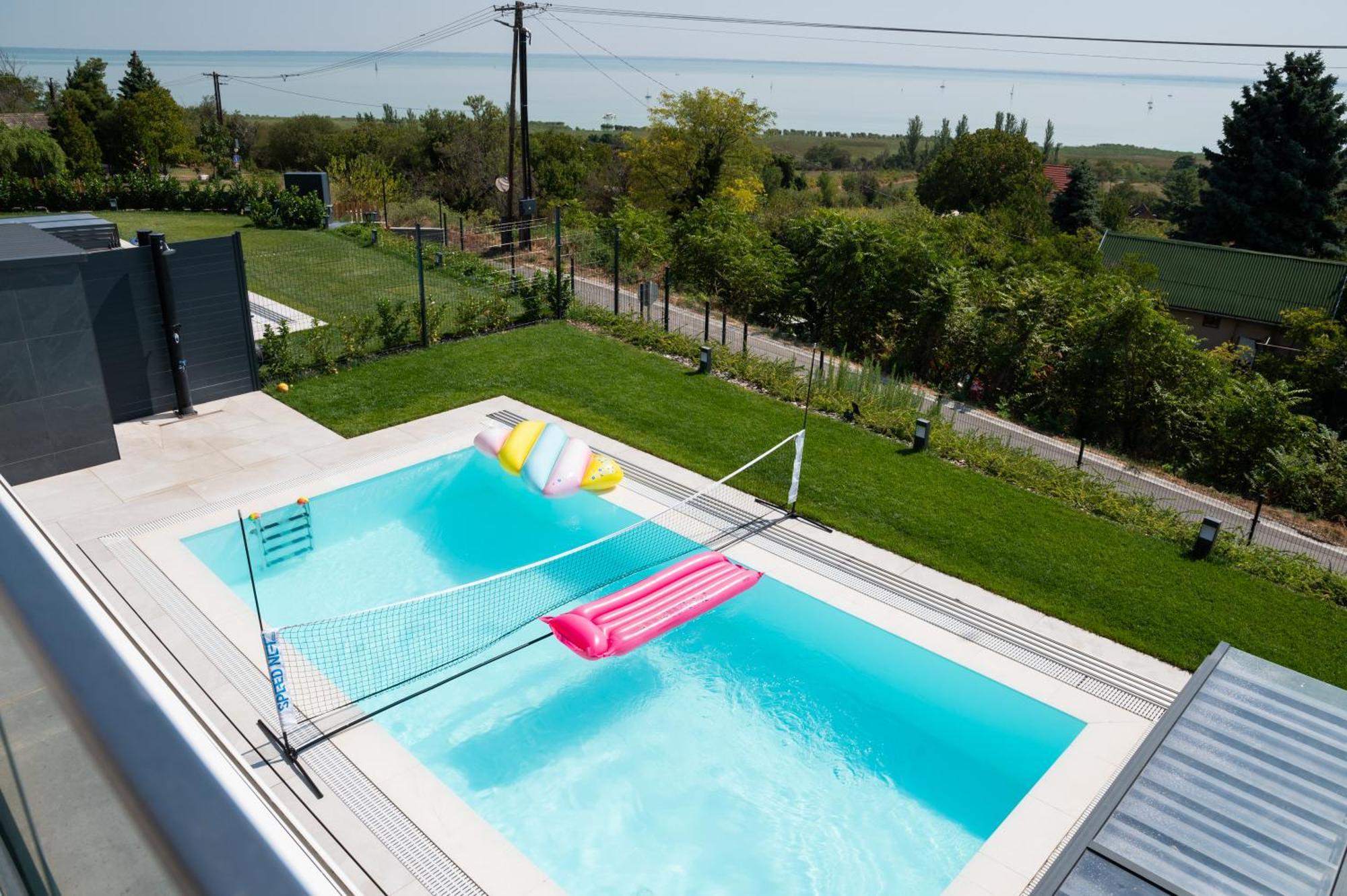 Horizont Apartman Alsoors Exterior photo
