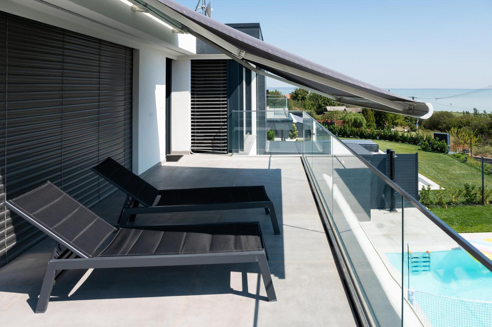 Horizont Apartman Alsoors Exterior photo
